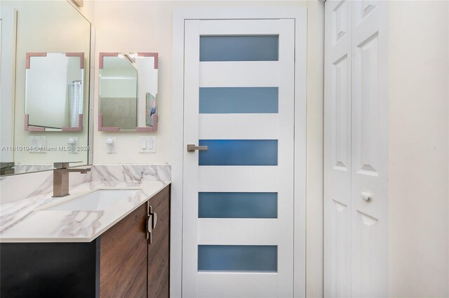 bathroom with vanity