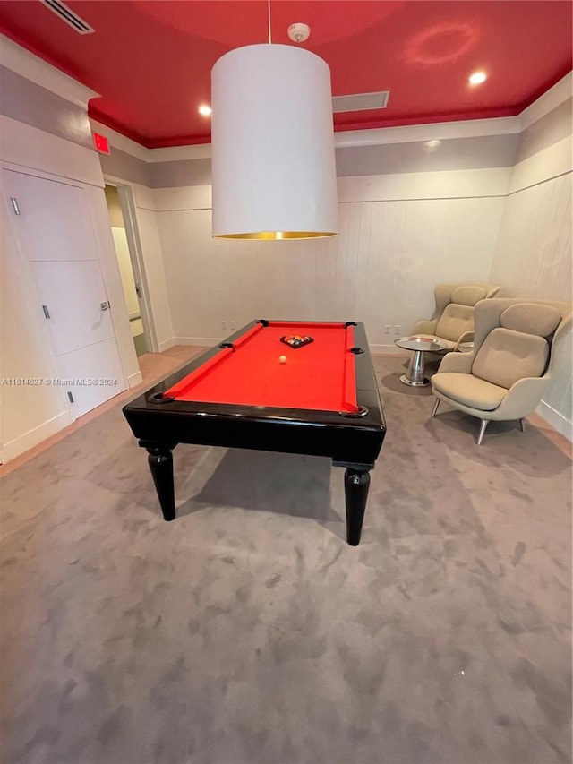 game room featuring billiards, a raised ceiling, and carpet flooring