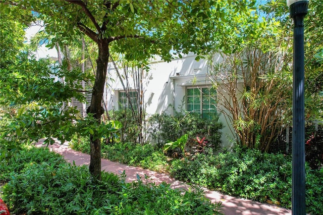 421 Meridian Ave Unit 16, Miami Beach, FL 33139 - view of side of home