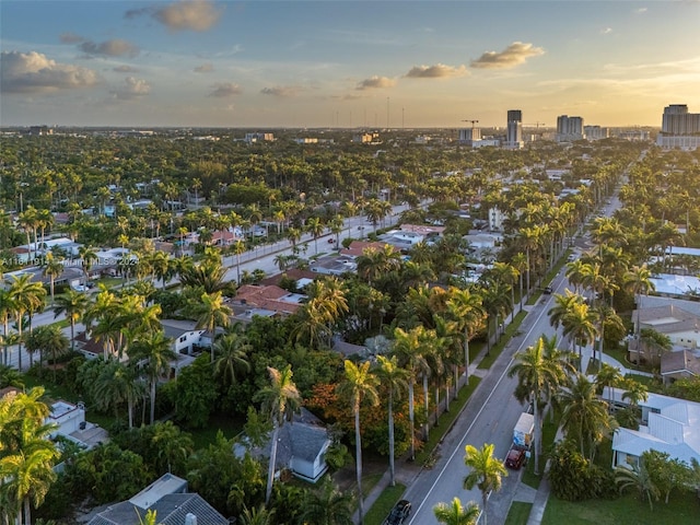 view of aerial view at dusk