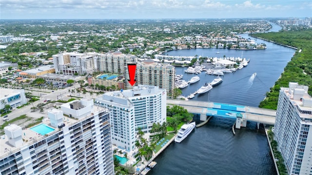 bird's eye view featuring a water view