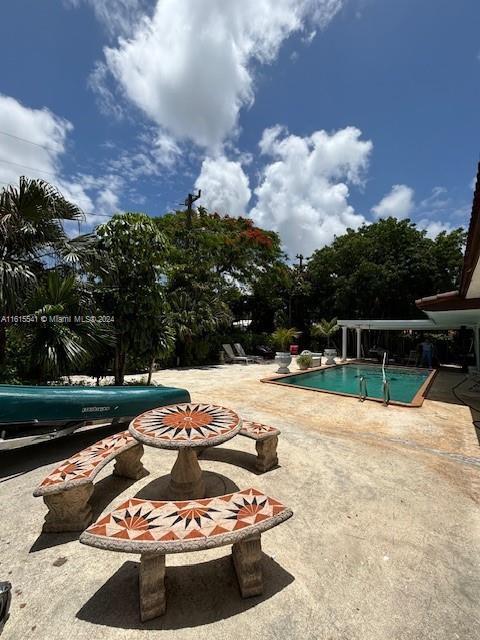 6440 Miller Dr, South Miami, FL 33155 - photo 3