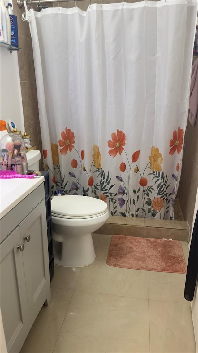 8441 SW 32nd Ter, Miami, FL 33155 - full bath with vanity, a shower with curtain, and marble look tile flooring