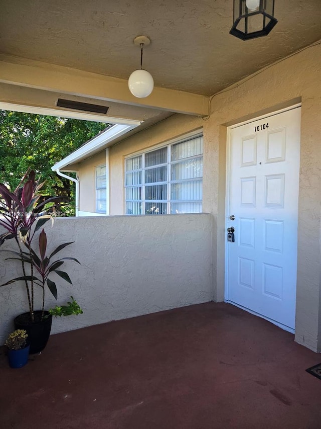 view of property entrance