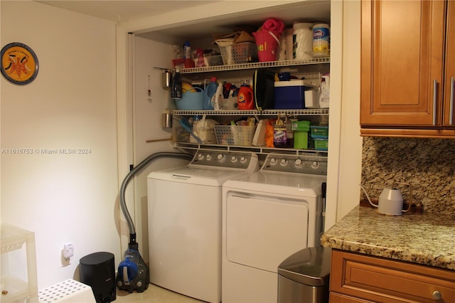 laundry room featuring washer and dryer