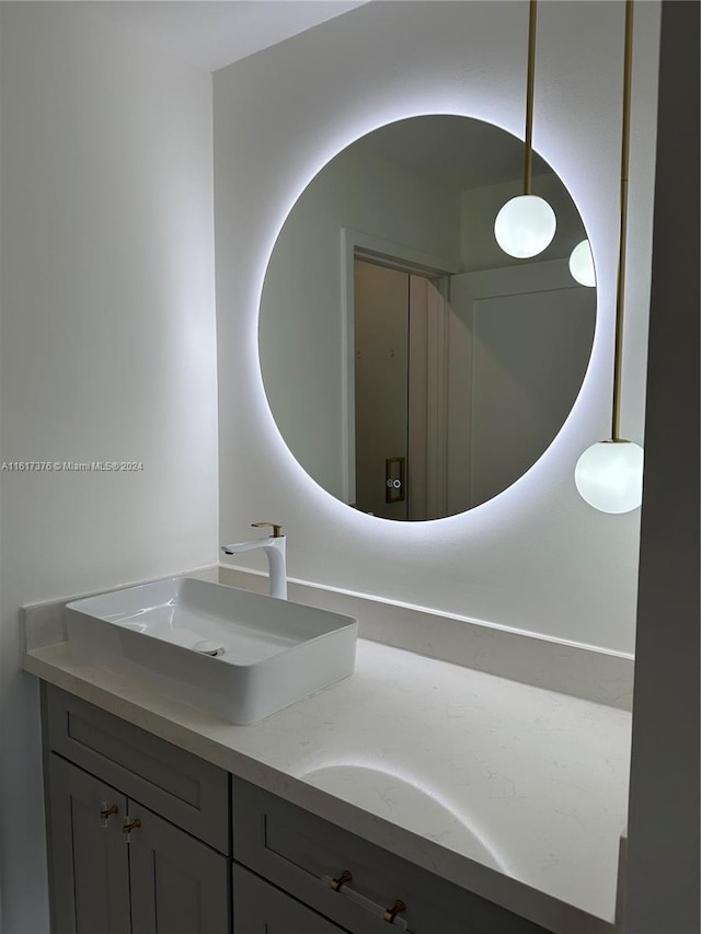 bathroom with vanity