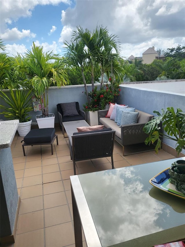 exterior space featuring an outdoor living space