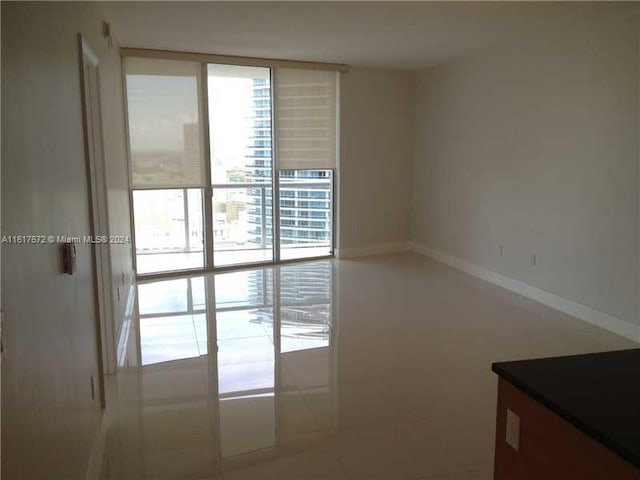 465 Brickell Ave Unit 3706, Miami, FL 33131 - unfurnished room with baseboards