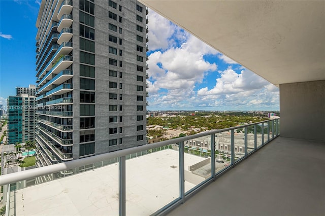 balcony featuring a city view