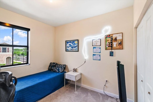 view of carpeted bedroom