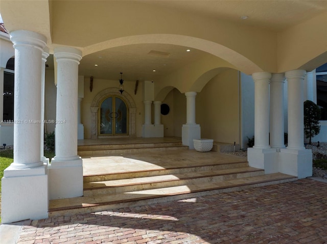 entrance to property with covered porch