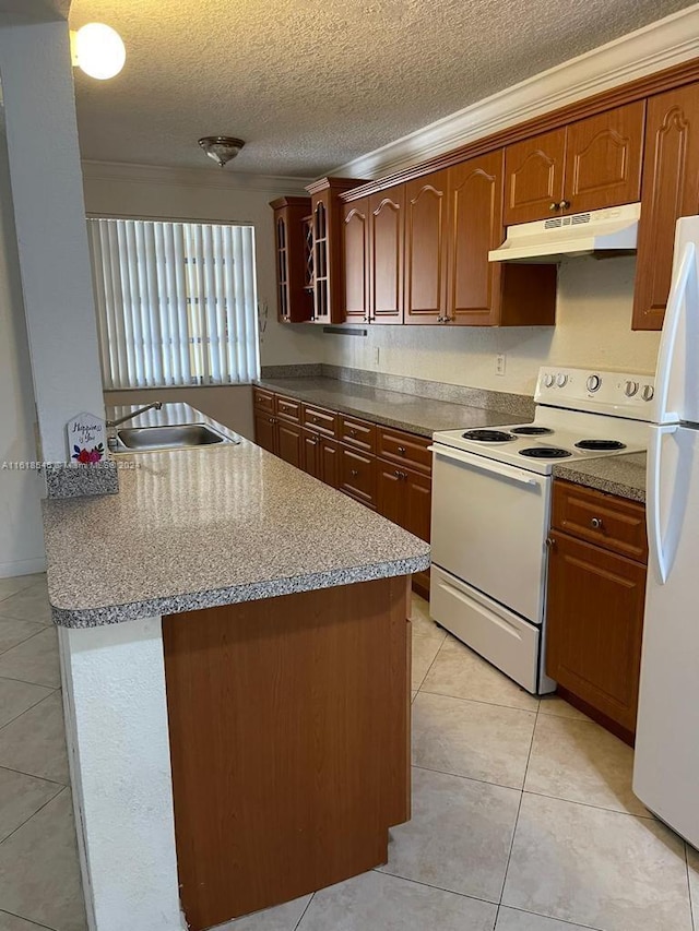 kitchen featuring light tile patterned flooring, white appliances, a textured ceiling, sink, and ornamental molding