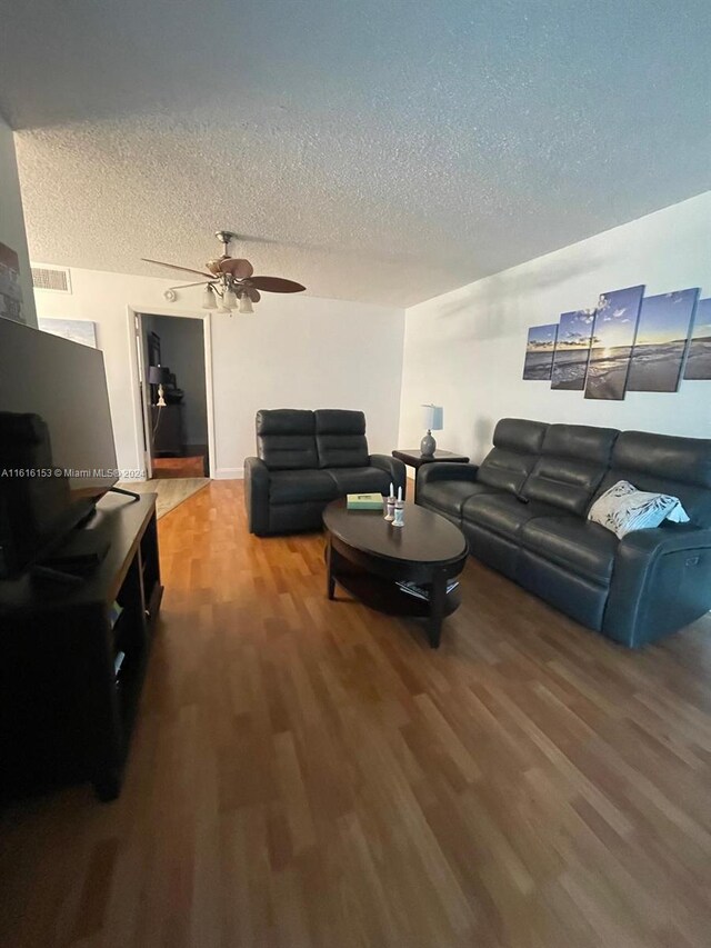 9081 Lime Bay Blvd Unit 211, Tamarac, FL 33321 - photo 3