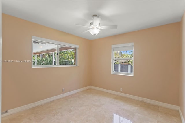 empty room with ceiling fan