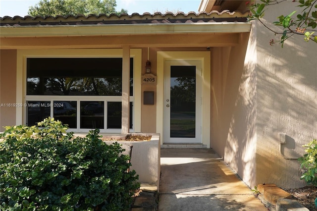 view of doorway to property