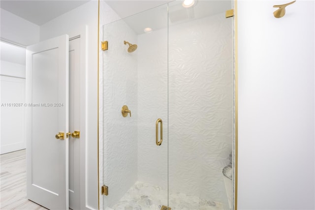 bathroom featuring walk in shower