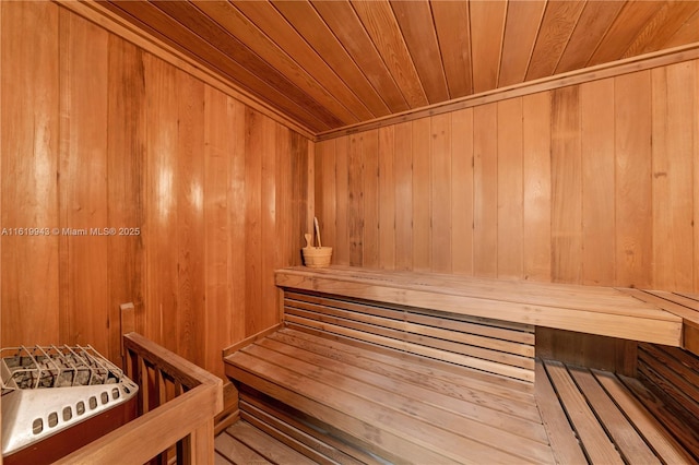 view of sauna / steam room