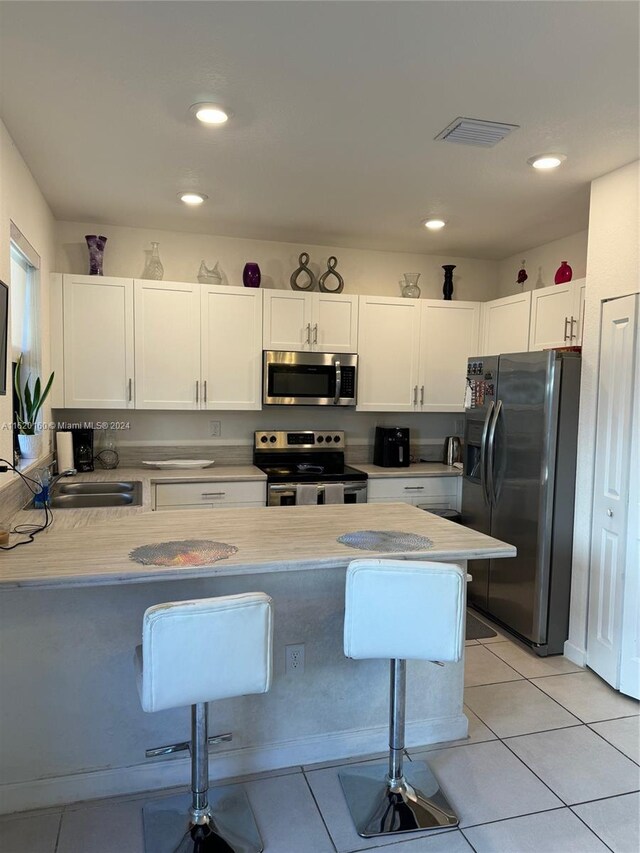 21441 NE 3rd Pl, Miami, FL 33179 - photo 2