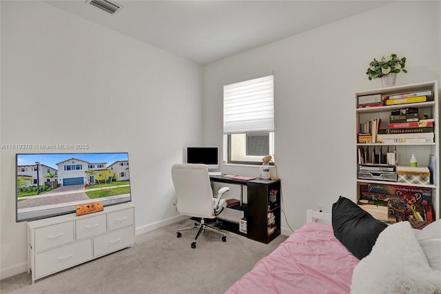 bedroom featuring light carpet, visible vents, and baseboards