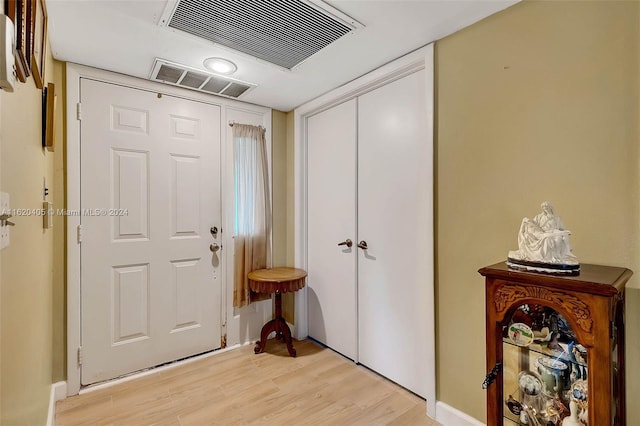 entryway featuring light wood-type flooring