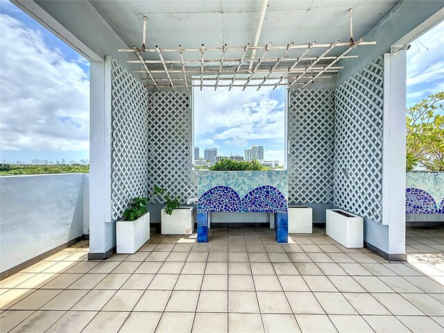 view of patio featuring a pergola