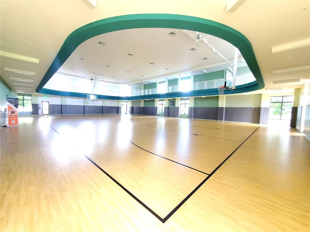 4278 NW 82nd Ave Unit 4278, Doral, FL 33166 - surrounding community featuring community basketball court