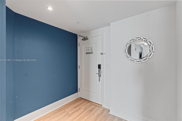 foyer entrance featuring light wood-type flooring