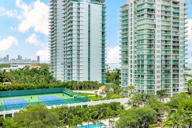2678 Tigertail Ave Unit 515, Miami, FL 33133 - view of building exterior featuring a view of city