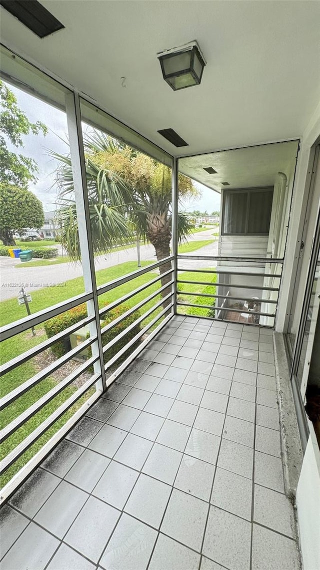 view of unfurnished sunroom