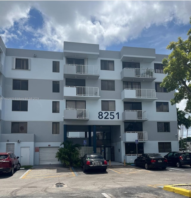 8251 NW 8th St Unit 418, Miami, FL 33126 - photo 2
