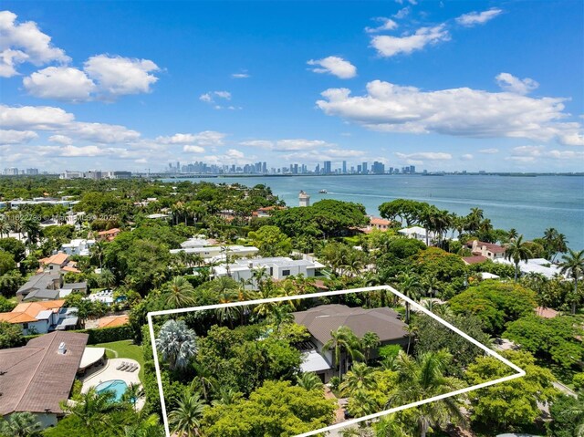 5077 N Bay Rd, Miami Beach, FL 33140 - photo 33