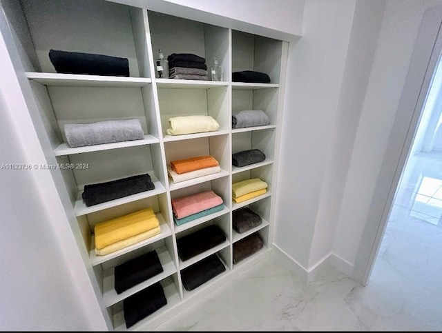 2030 S Ocean Dr Unit 2220, Hallandale Beach, FL 33009 - view of closet