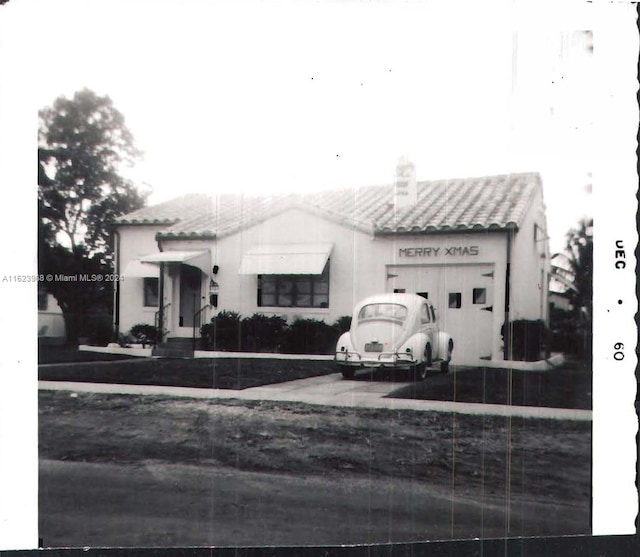 view of front of house