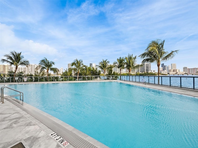 view of swimming pool