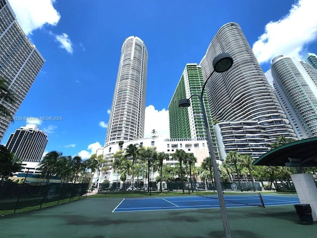 1750 N Bayshore Dr Unit 1204, Miami, FL 33132 - view of tennis court featuring a city view