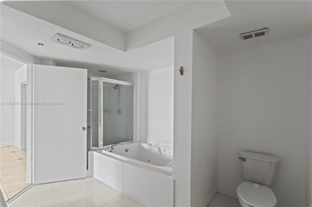 20185 E Country Club Dr Unit 502, Aventura, FL 33180 - bathroom with a shower with shower door, visible vents, a whirlpool tub, and tile patterned flooring