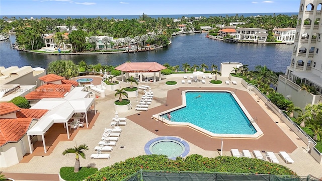 20185 E Country Club Dr Unit 502, Aventura, FL 33180 - aerial view featuring a water view
