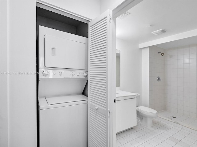 unfurnished bedroom featuring dark hardwood / wood-style flooring