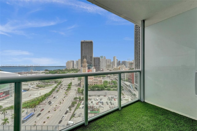 888 Biscayne Blvd Unit 1805, Miami, FL 33132 - balcony with a water view and a city view