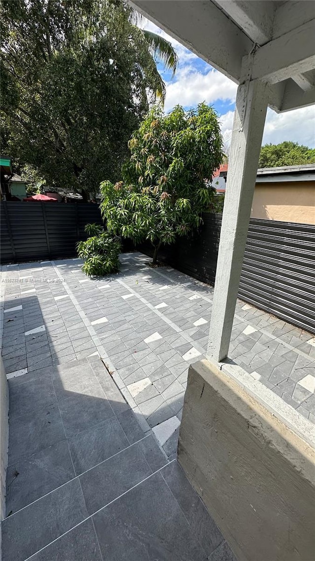 135 NW 68th St, Miami, FL 33150 - view of patio