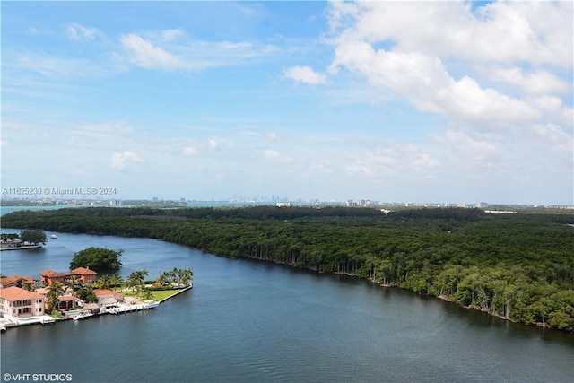 Listing photo 3 for 400 Sunny Isles Blvd Unit 1803, Sunny Isles Beach FL 33160