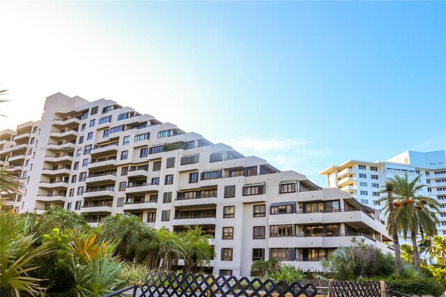 251 Crandon Blvd Unit 237, Key Biscayne, FL 33149 - photo 2