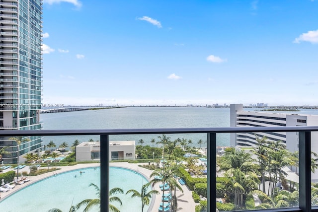 480 NE 31st St Unit 1005, Miami, FL 33137 - balcony featuring view of pool, a water view, and a view of city