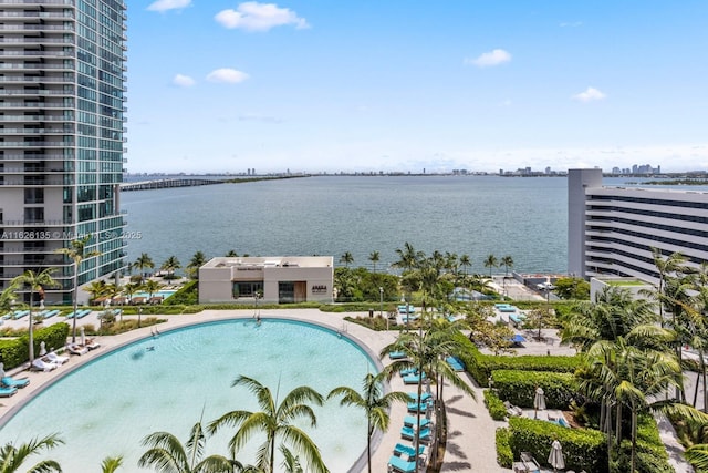 480 NE 31st St Unit 1005, Miami, FL 33137 - community pool with a water view and a city view