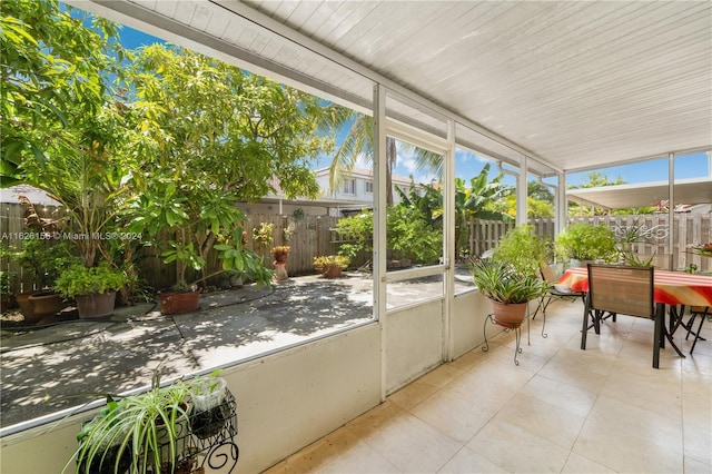 view of sunroom / solarium