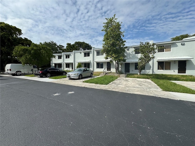 view of townhome / multi-family property