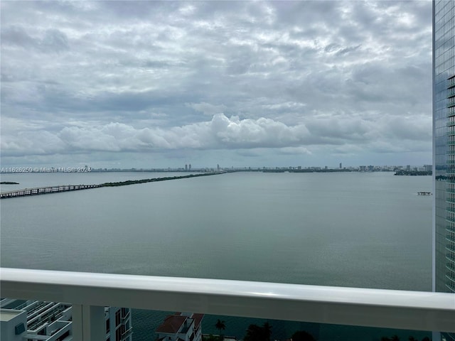 600 NE 27th St Unit 2302, Miami, FL 33137 - water view