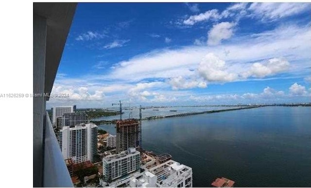 600 NE 27th St Unit 2302, Miami, FL 33137 - water view