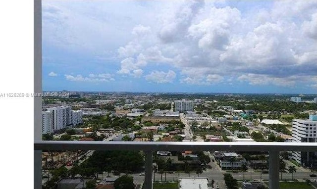 600 NE 27th St Unit 2302, Miami, FL 33137 - view of balcony