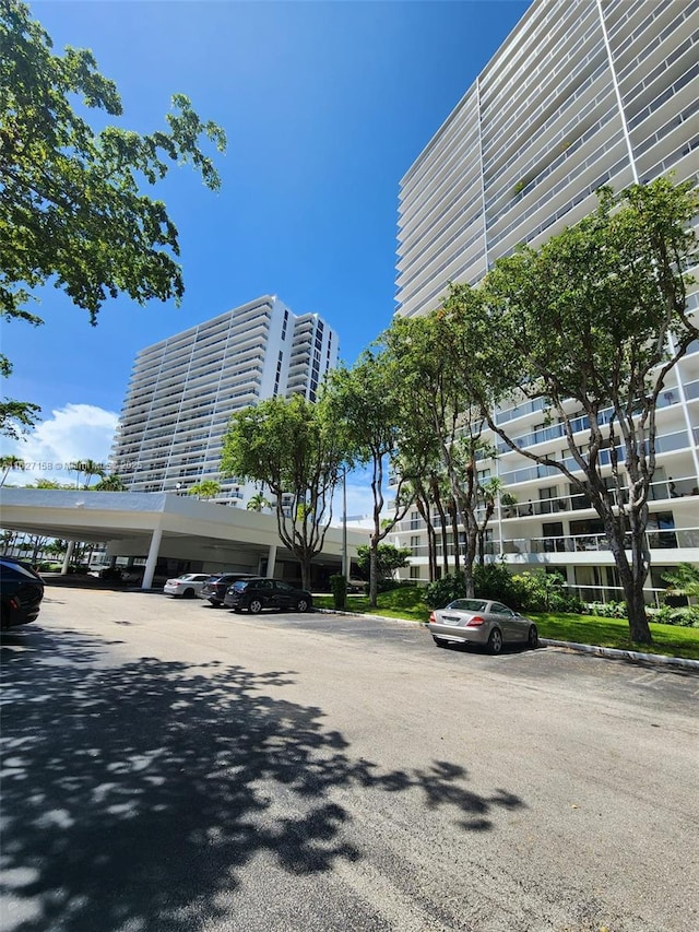 3731 N Country Club Dr Unit 2127, Aventura, FL 33180 - photo 2